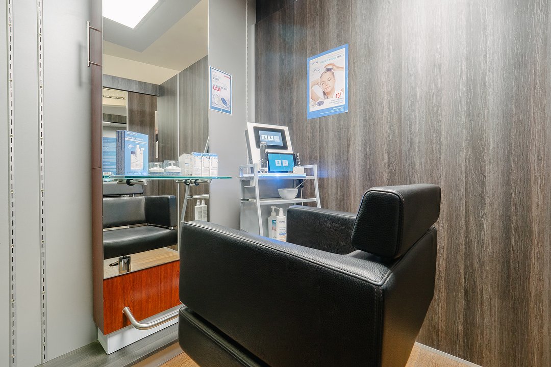 Hairfax Lab - Paris 14, Rue d' Alésia, Paris