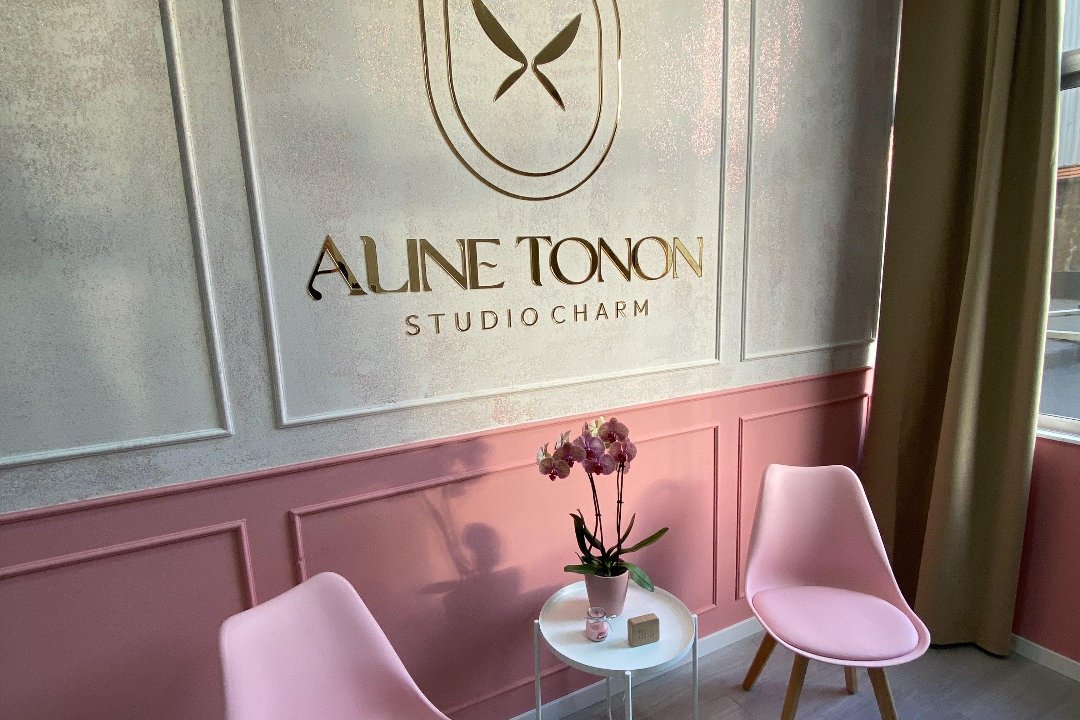 Studio Charm by Aline Tonon, Oporto