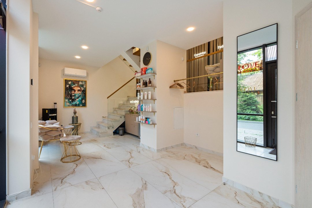 Self-love beauty house Nails, PC Europa, Vilnius