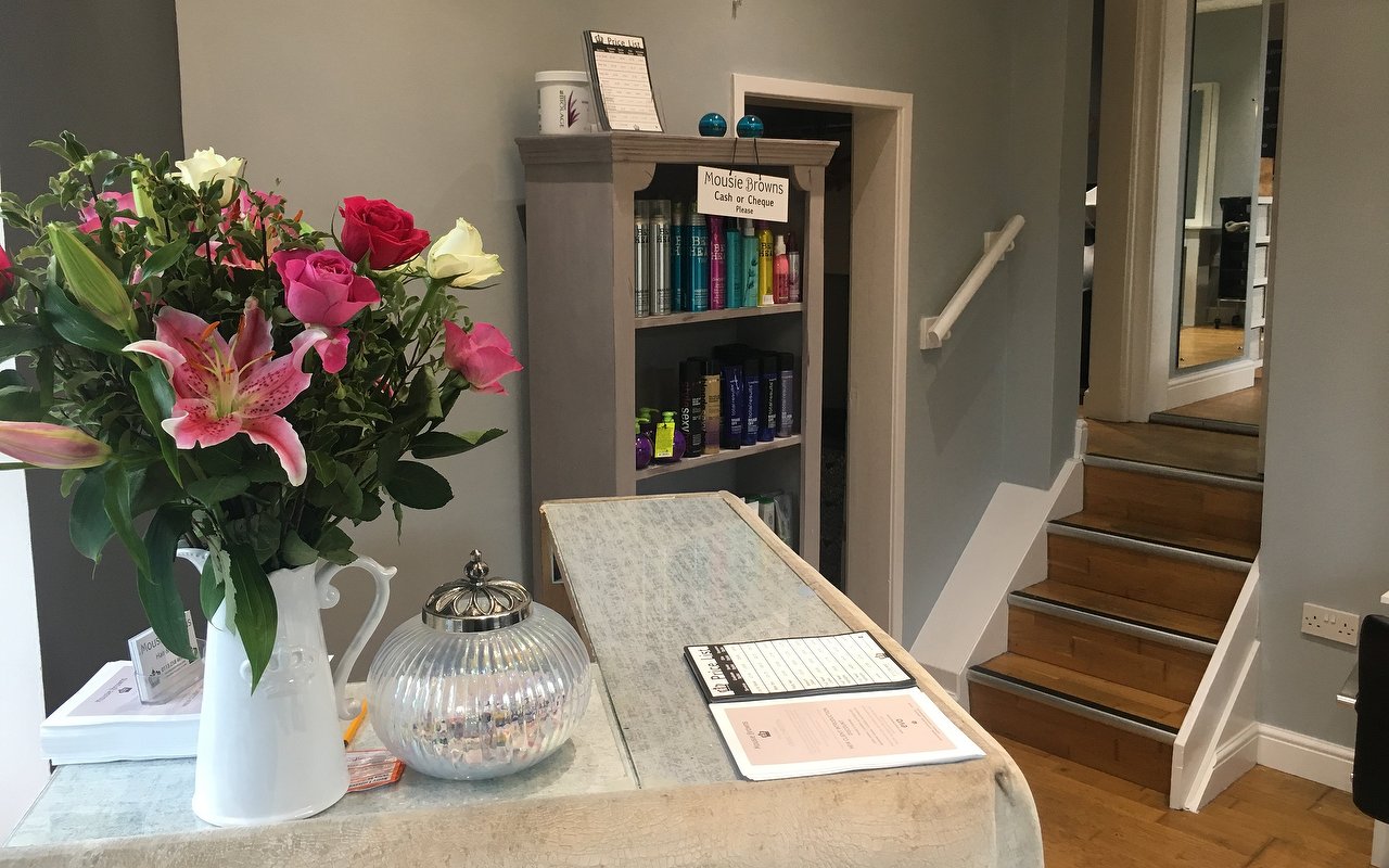 Waxing Salons near Yeadon, Leeds Treatwell