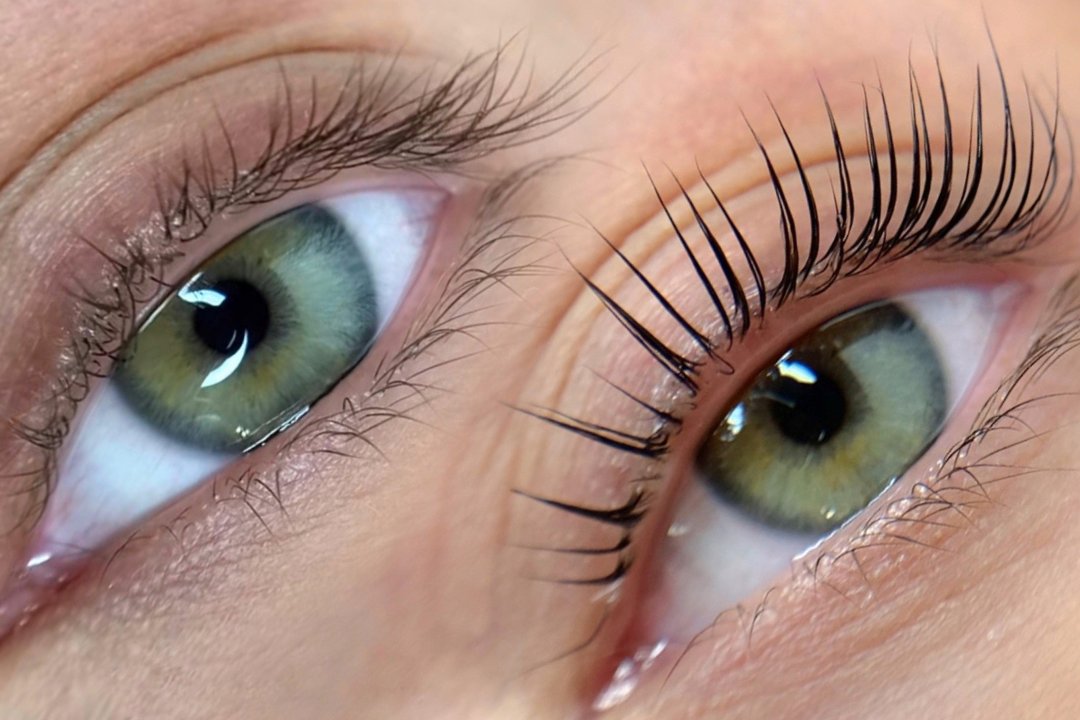 Tashlieva Studio | Powder Brows • Lippenpigmentierung • Wimpernlifting, Neustadt-Nord, Köln