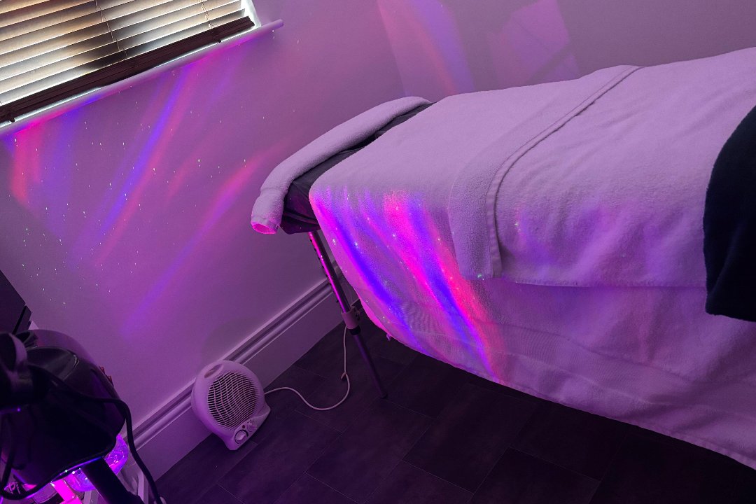 Mmcholistichealing, Roby, Liverpool