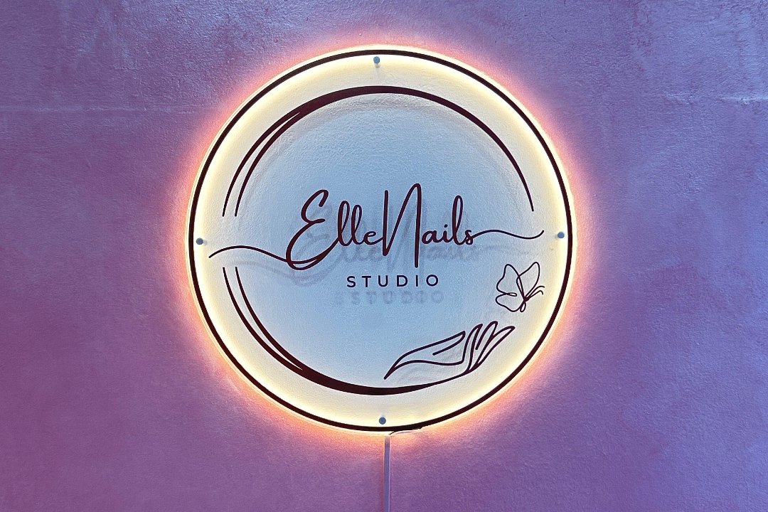 ElleNails Studio, Sostegno, Bologna