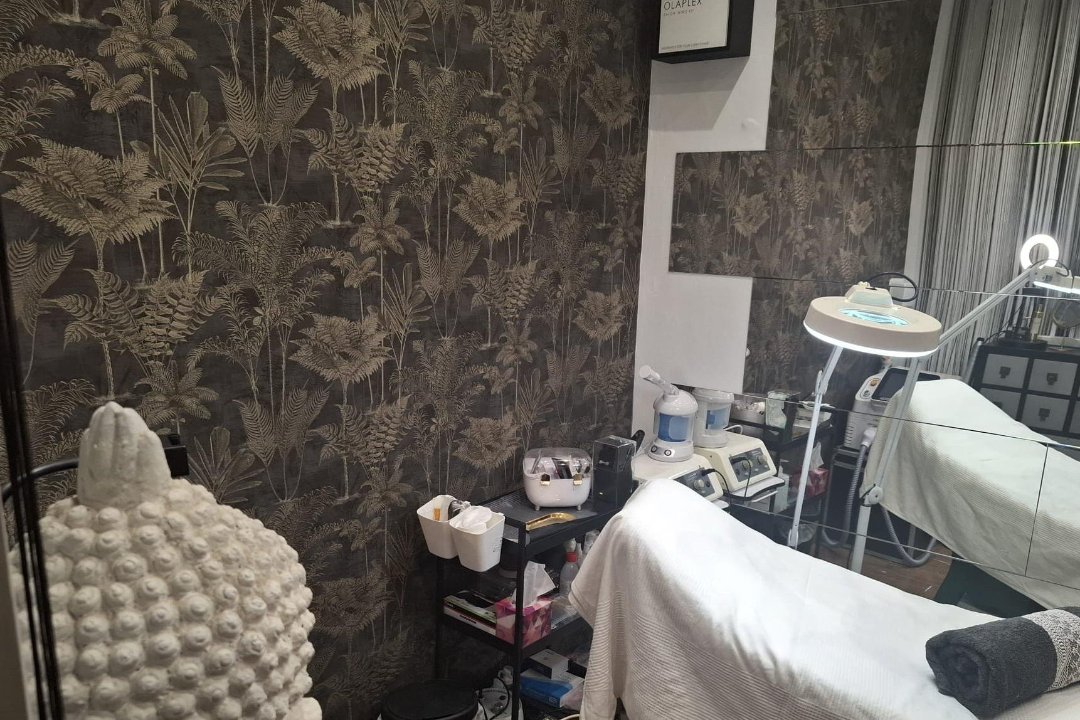 StarBrowsPMU Y BEAUTY, Fuengirola