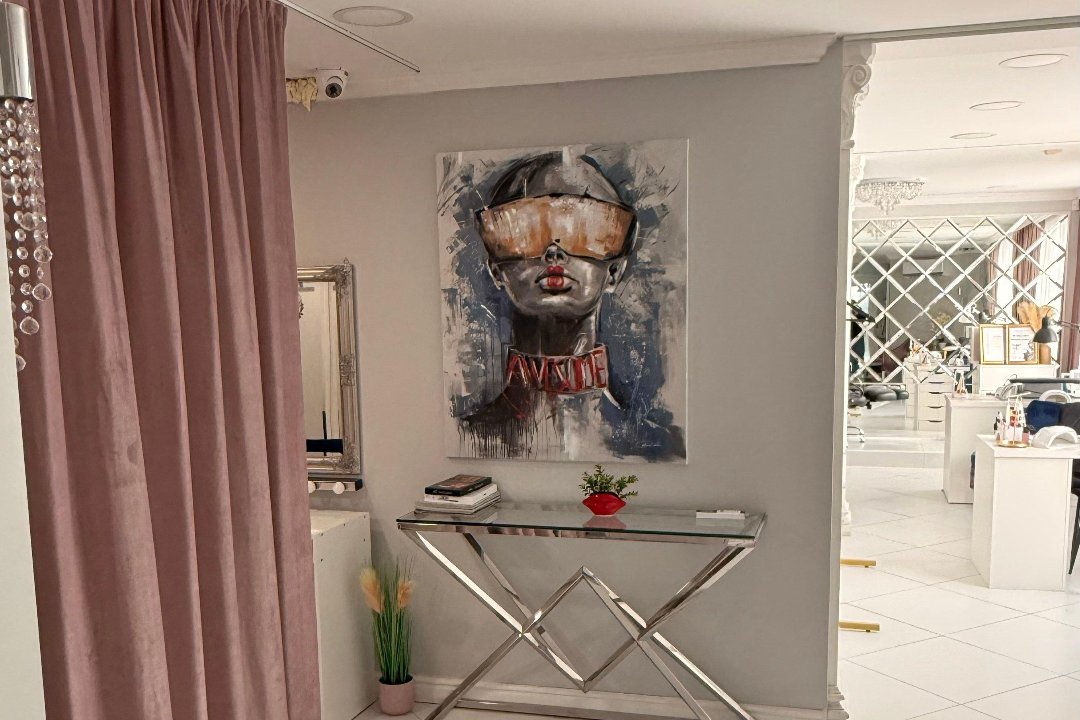 Lashes Studio / Diamé (Studio 37), Vilkpede, Vilnius