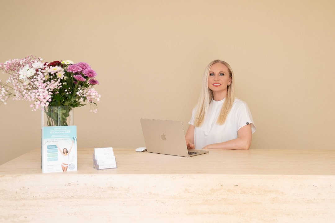 Irina Ästhetik & Nageldesign, Oerlikon, Zürich