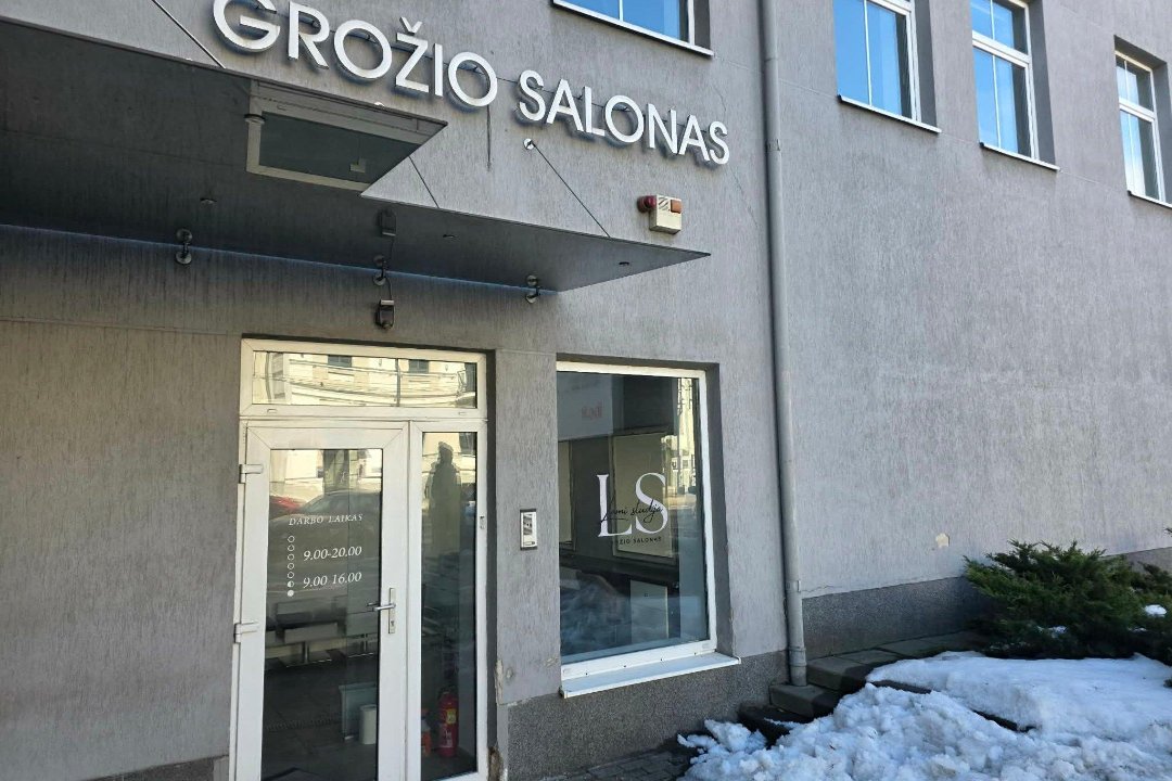 Plaukų meistras Edgaras, Žirmunai, Vilnius