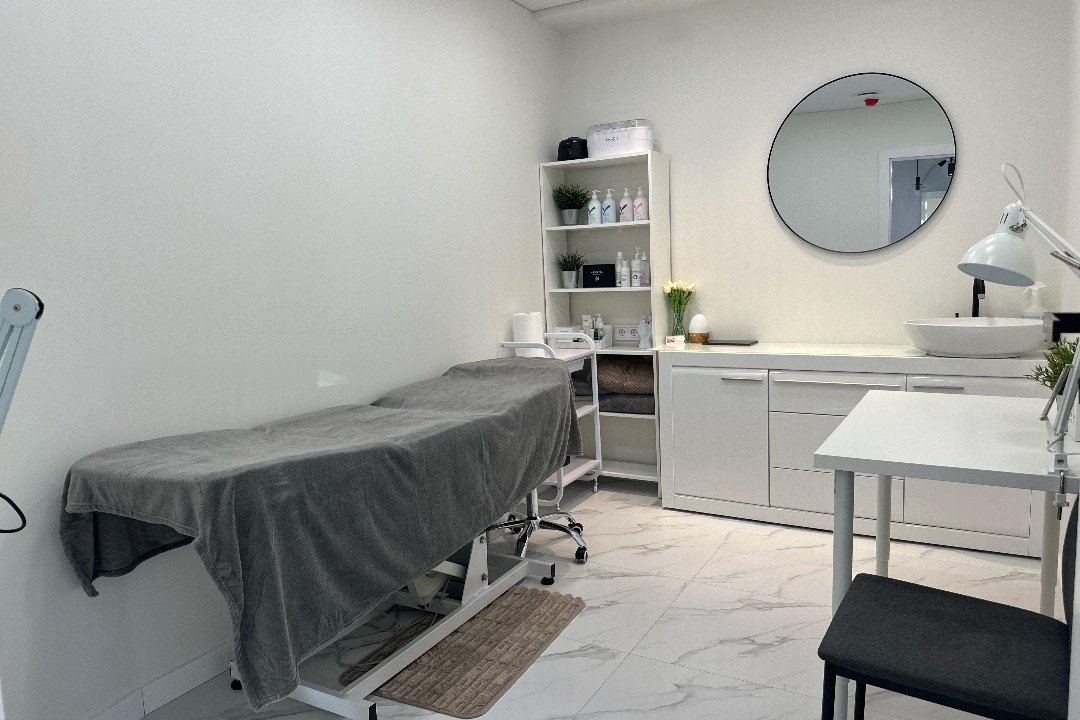 Akire Glow | Tikslas - Grožis, Vilkpede, Vilnius