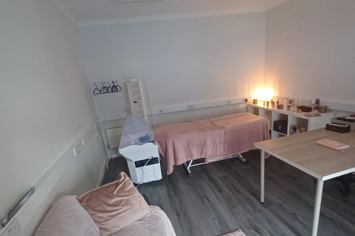 Fat-dissolving Injections in Edinburgh