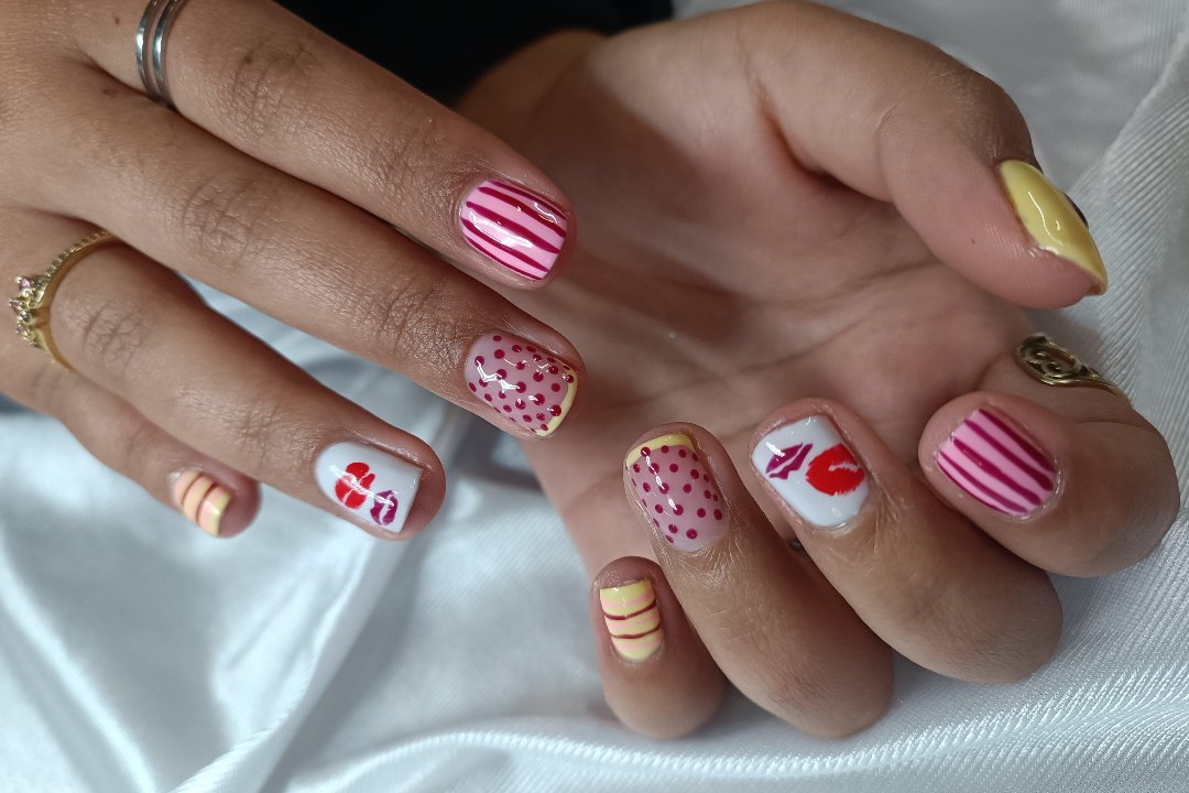 Uñas&Co, Ciutat Meridiana, Barcelona