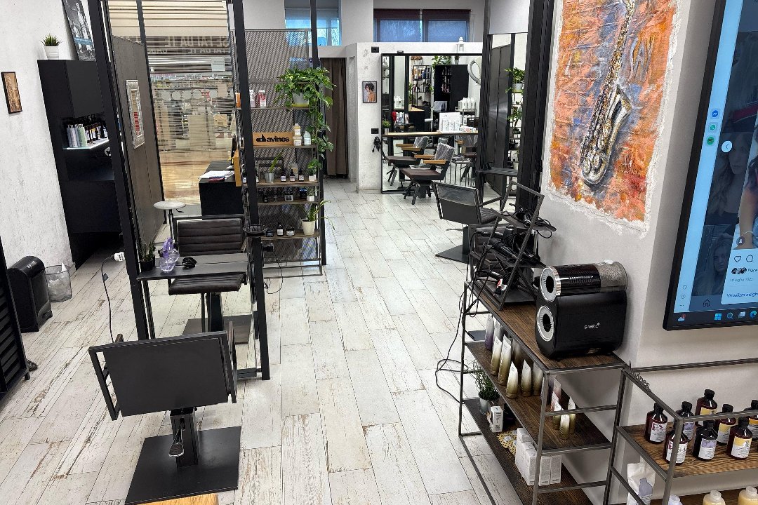 Sax Parrucchieri, Sant'Agnese - Università, Modena