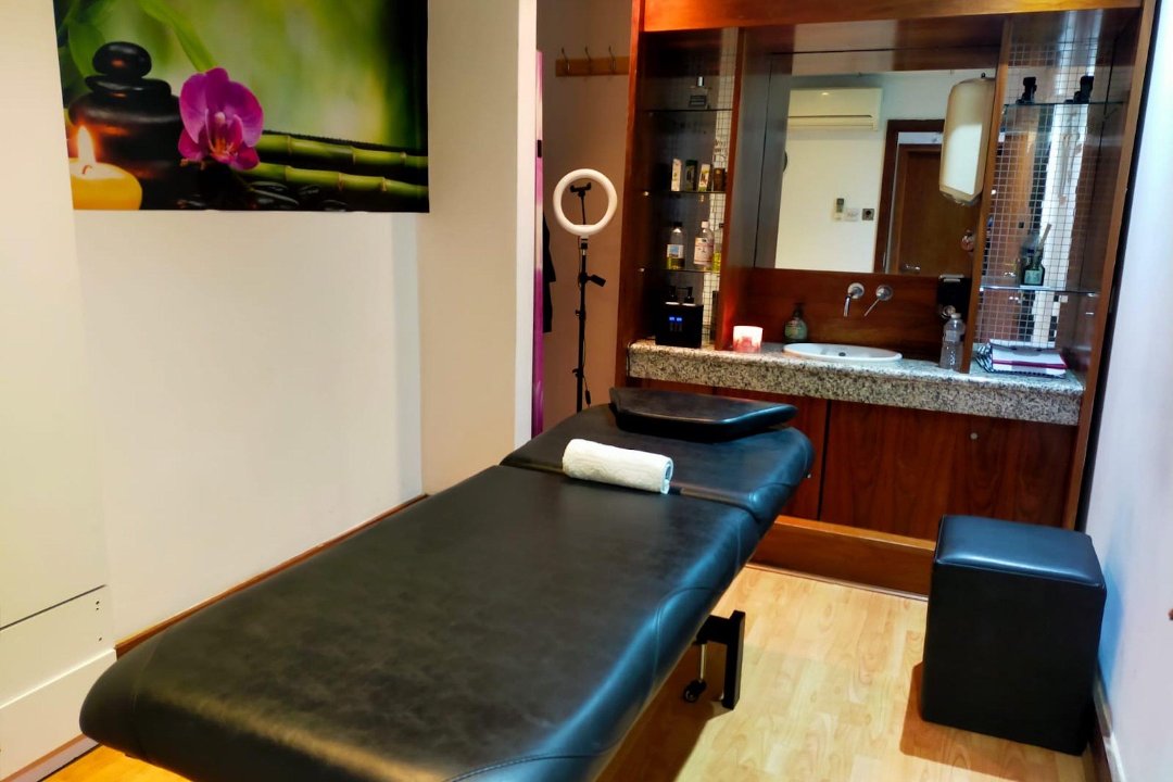 Carlos Sports Massage Therapy, North Harrow, London