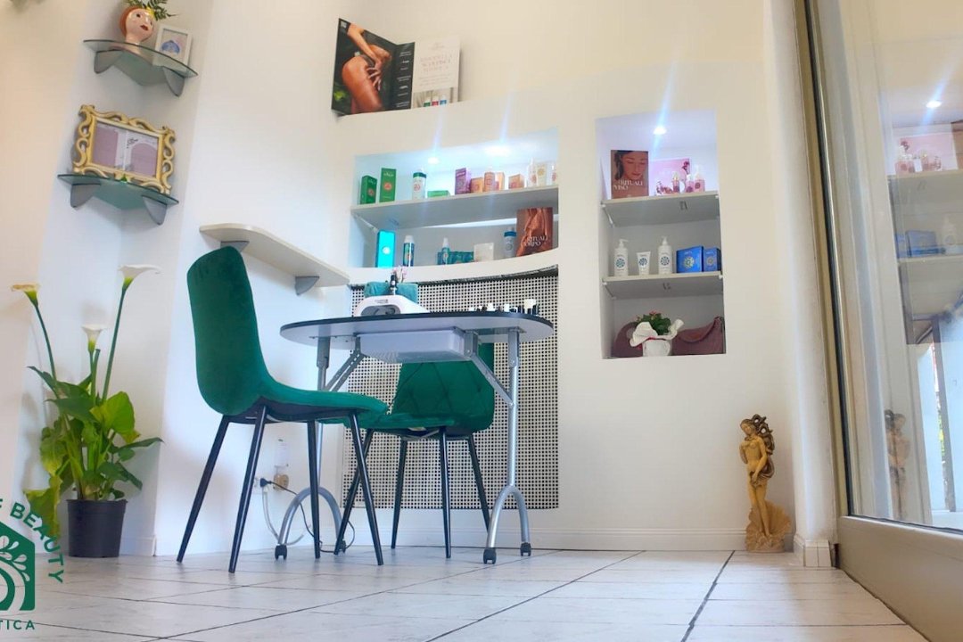 House of Beauty, Cesano Boscone, Lombardia