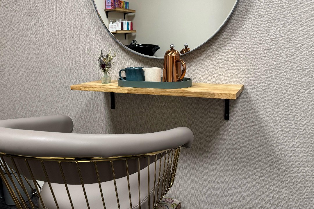 Floww Hair Studio, Guildhall, York