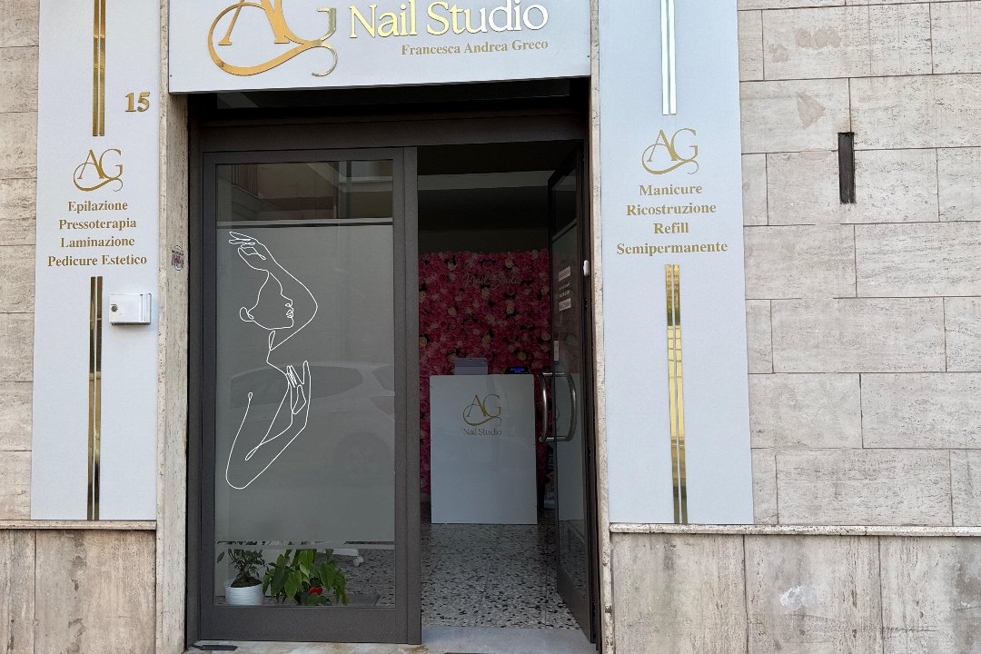 Ag Nail Studio, Brindisi