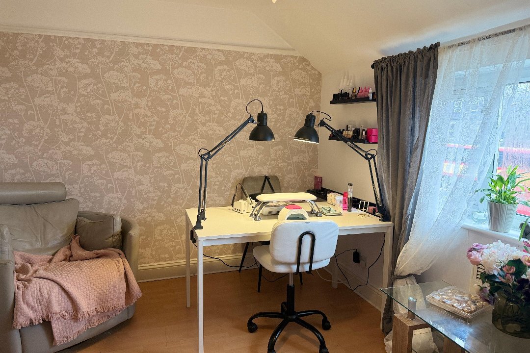 Vlada Nails Home Studio, Betts Park, London