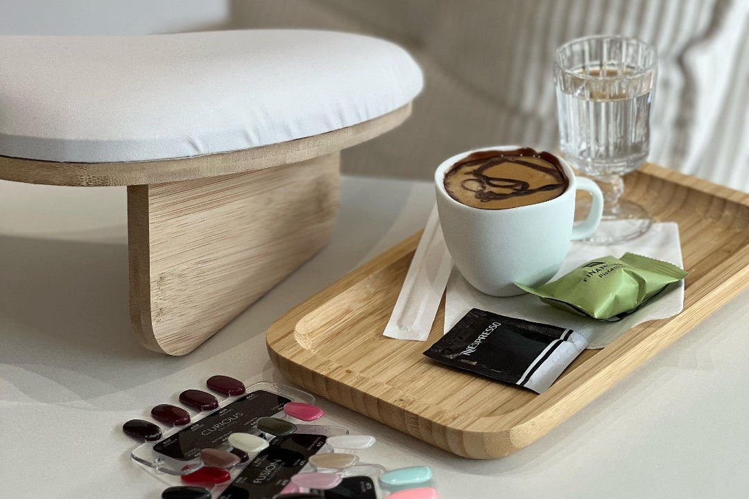 KALFE Beauty, Almada