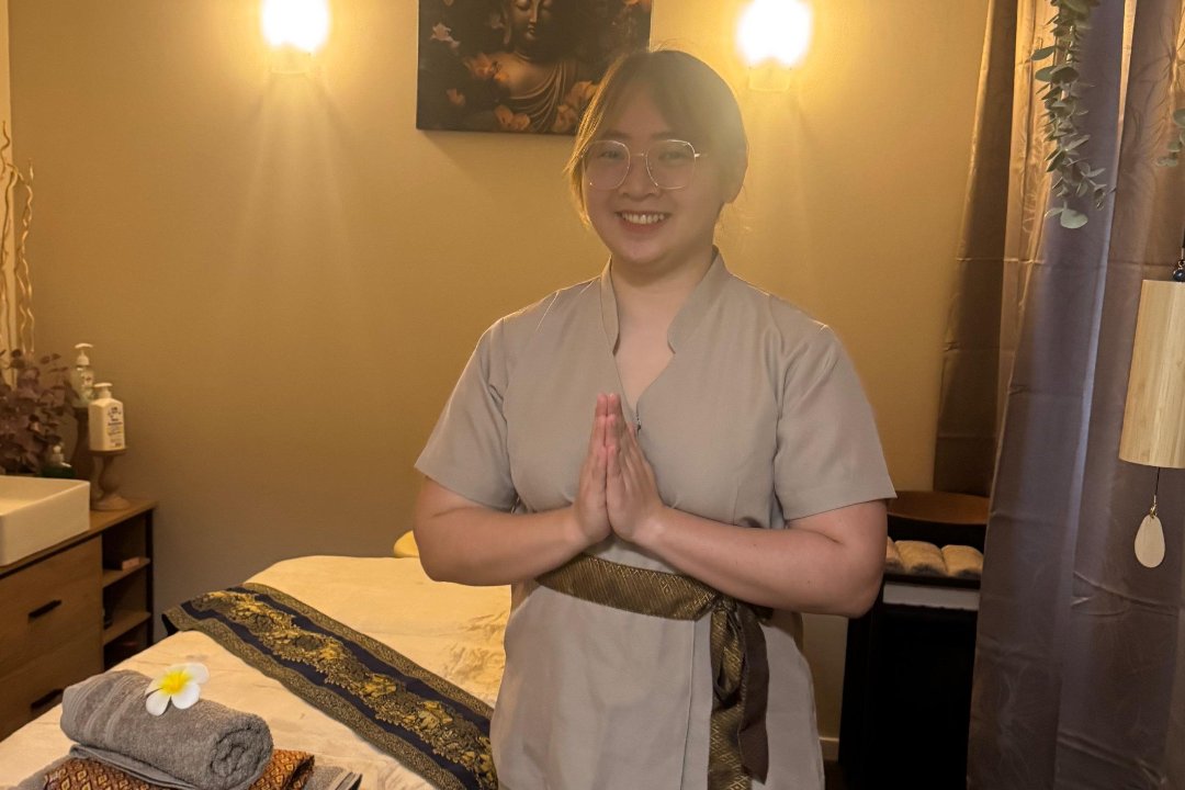 Tanawadee Thai Massage & Lashes, Rotherbaum, Hamburg