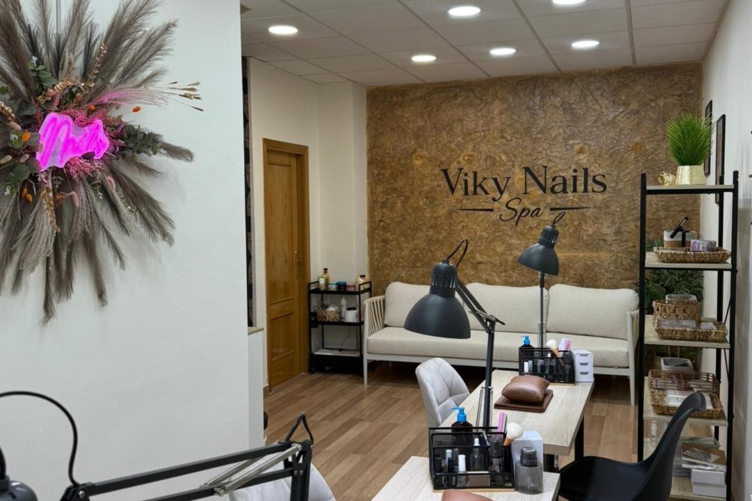 Vikynails, Divina Pastora, Alicante