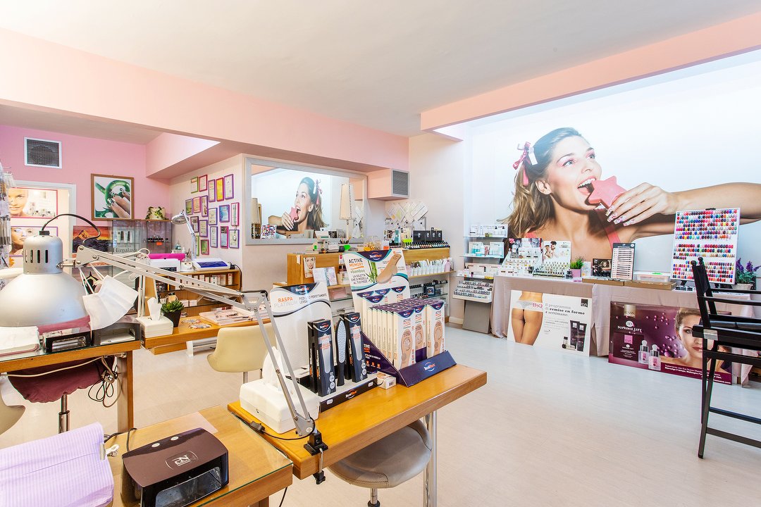 Pitta e Barbie, Casal Bruciato, Roma