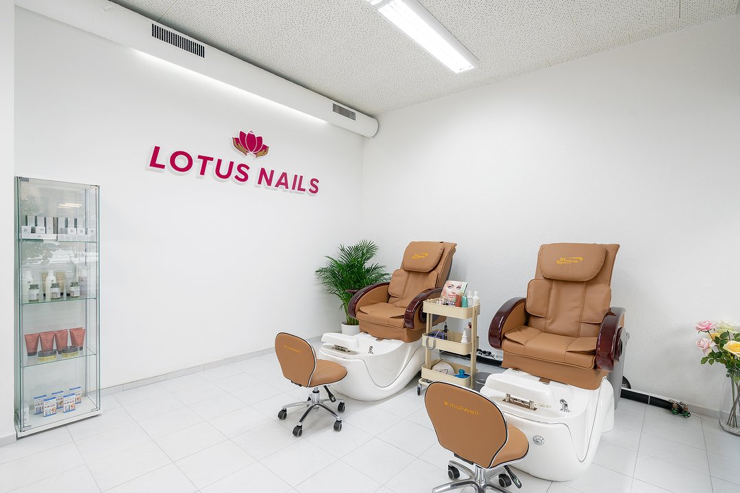 Lotus Nails Altstetten, Kreis 9, Zürich