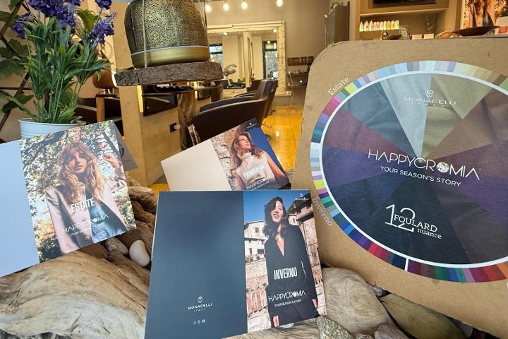 AK7 Hair Design - Coiffure Reggio Emilia RE - Photo de galerie - OneBooking