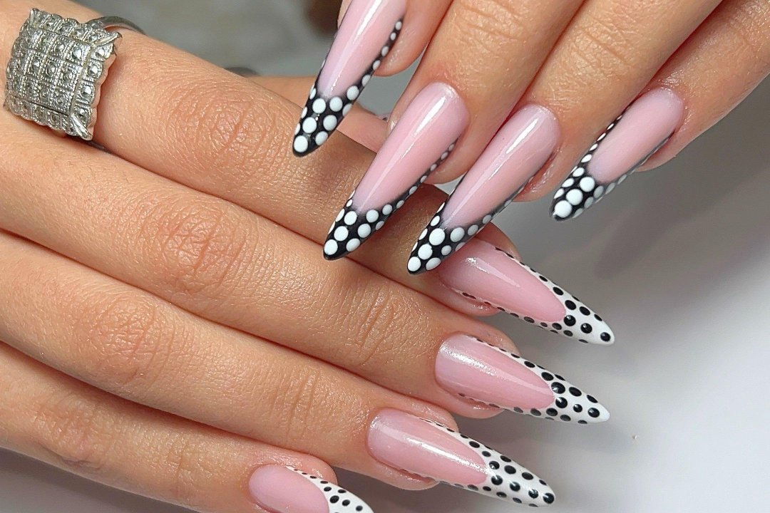 Unhas by Vanessa Lourenço, Lisboa, Penha de França, Lisboa