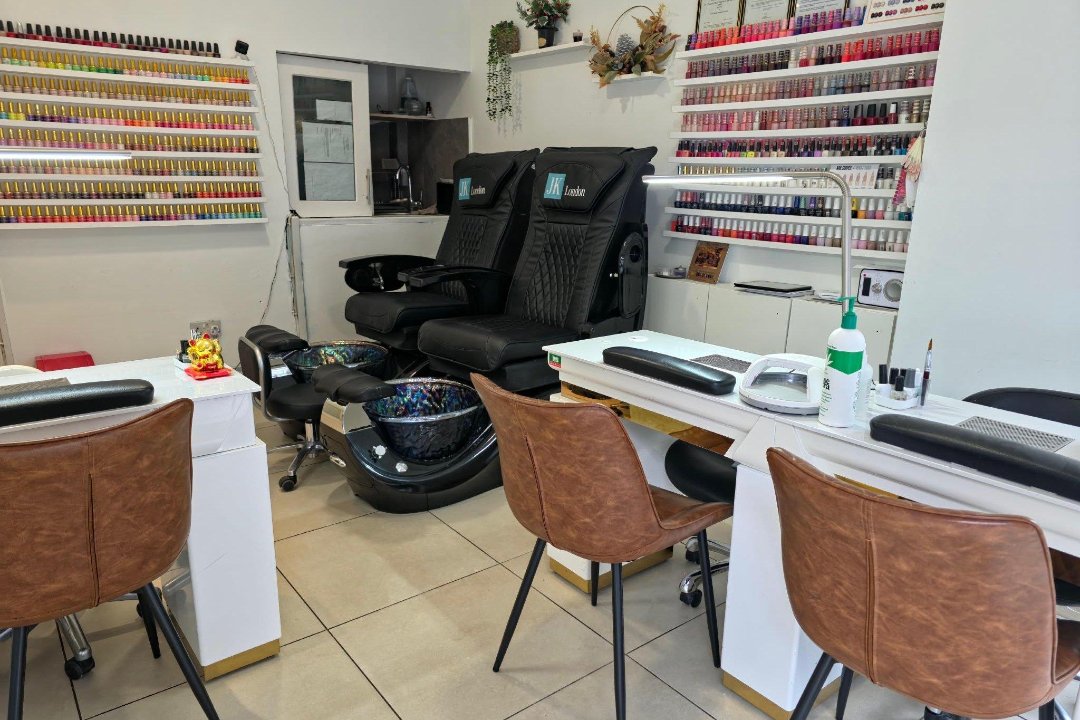 Beautiful nails studio, Sussex Square Gardens, London