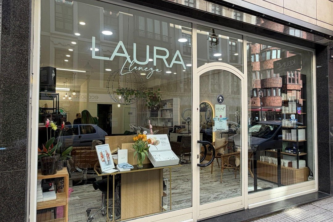 Laura Llaneza Peluqueria, El Centro, Gijón