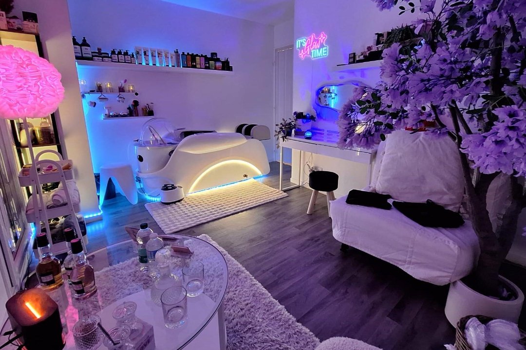 LABSOLU CRISTAL - Head Spa, Gennevilliers, Hauts-de-Seine