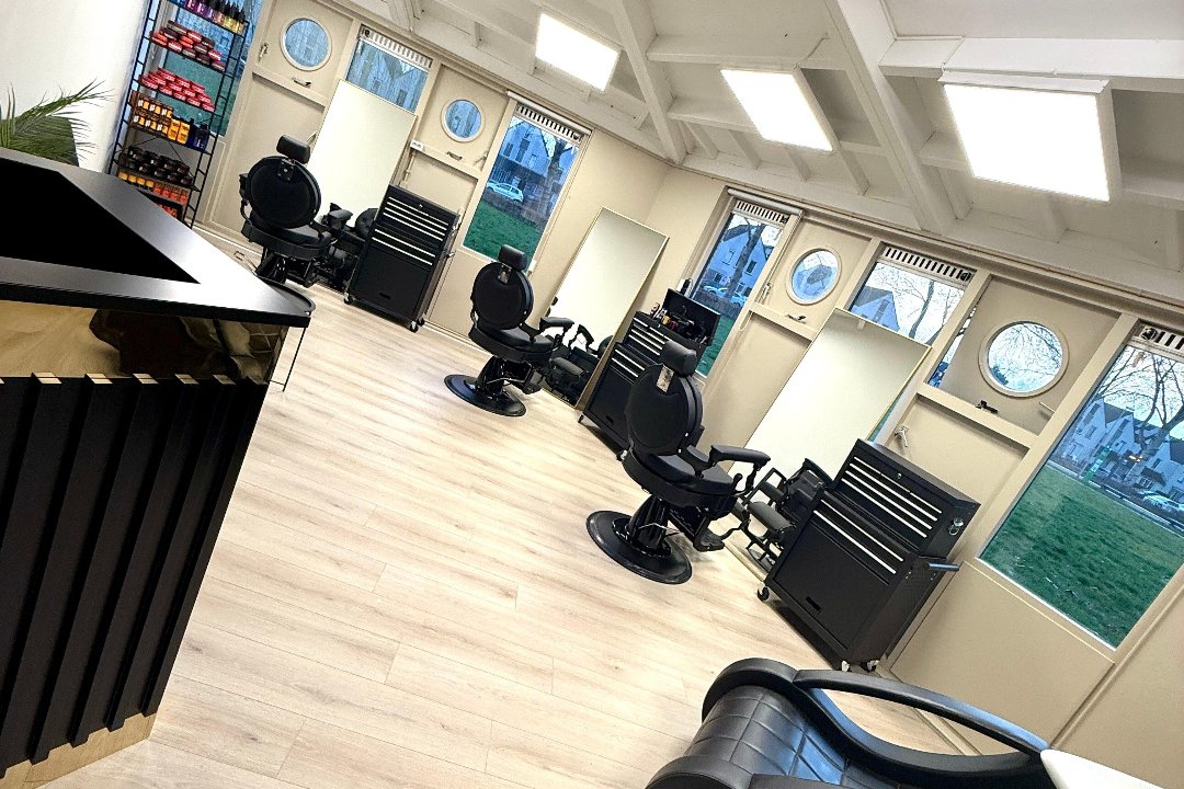 Golden fade barbers, Tussen de Vaarten Noord, Almere