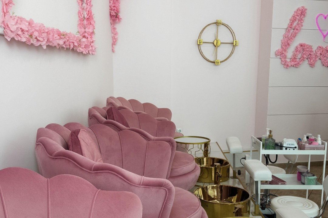 Love Nails & More Νέα Ιωνία, Nea Ionia, Αττική