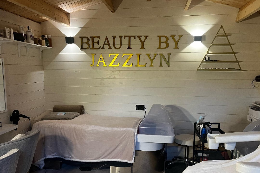 Beautybyjazzlyn, Nieuw-Vennep, Noord-Holland