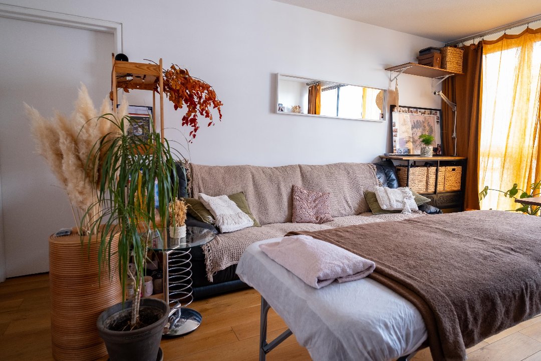 Flower Power Massage, Fontenay-sous-Bois, Val-de-Marne