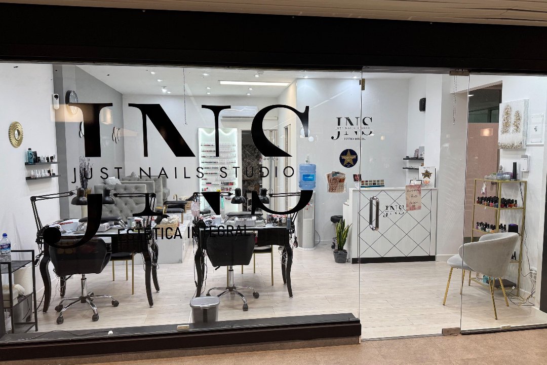 JNS&JBS  ESTETICA INTEGRAL, Distrito Centro, Comunidad de Madrid