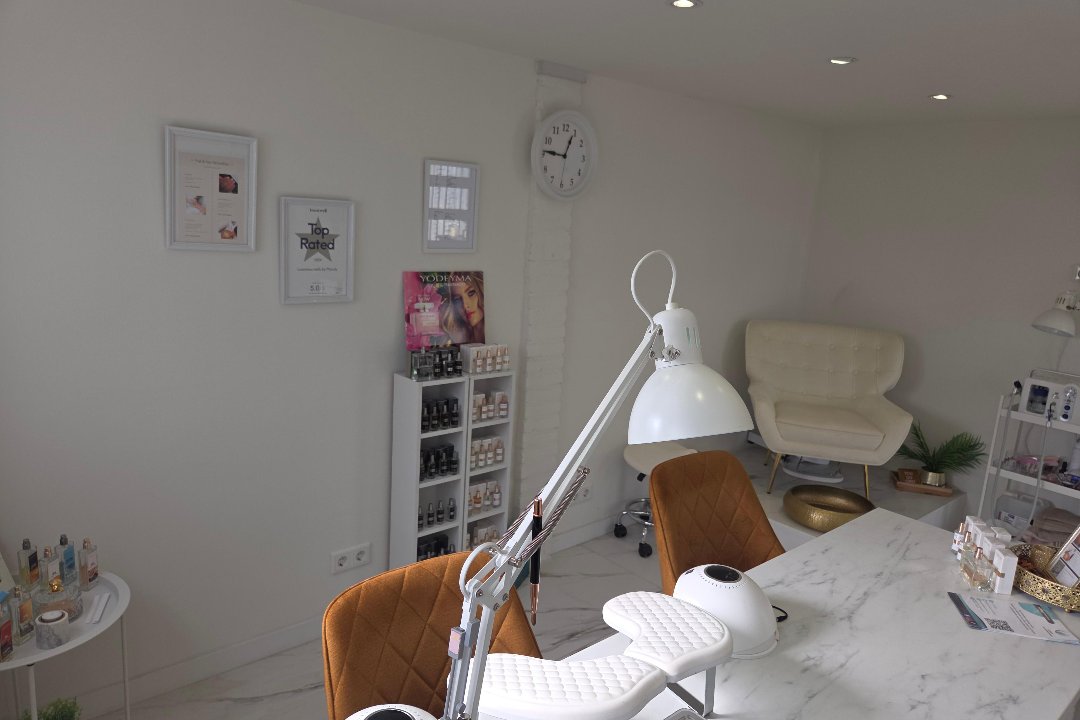 Luxurious nails by Mandy , Schijndel, Noord-Brabant