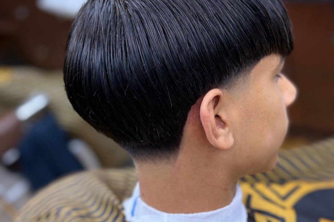 Purley Barbers and hairdresser, South Croydon, London