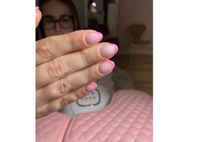 Nails By Nanda 1 - Onglerie Fuenlabrada - Photo de galerie - OneBooking