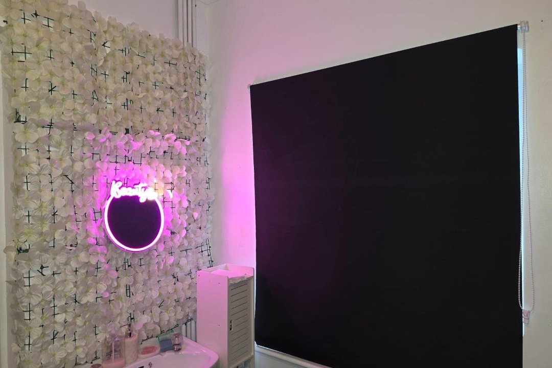 Nail Mania by Nifty, Tilehurst, Reading