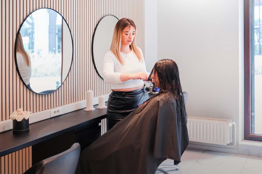 L'hair qui décoiffe, Dansaert, Bruxelles