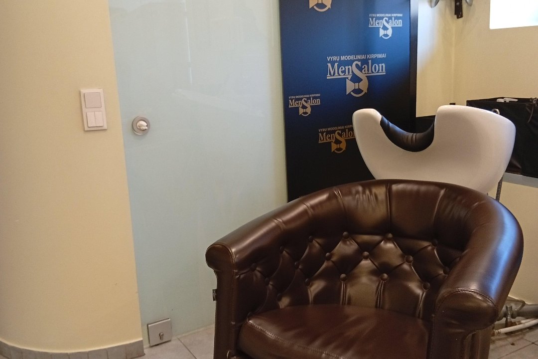 Anoli Vilnius, Tauro kalnas, Vilnius