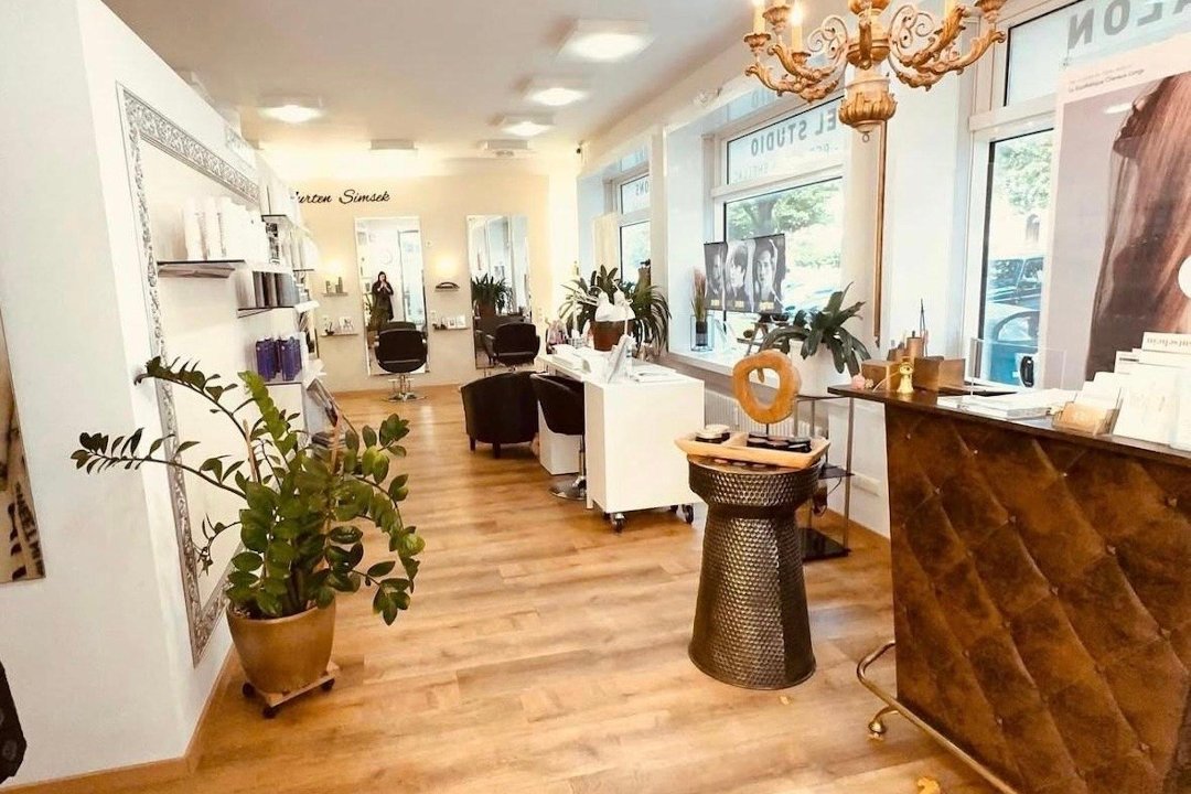 Hair X Factory & Beauty Bogenhausen, Bogenhausen, München