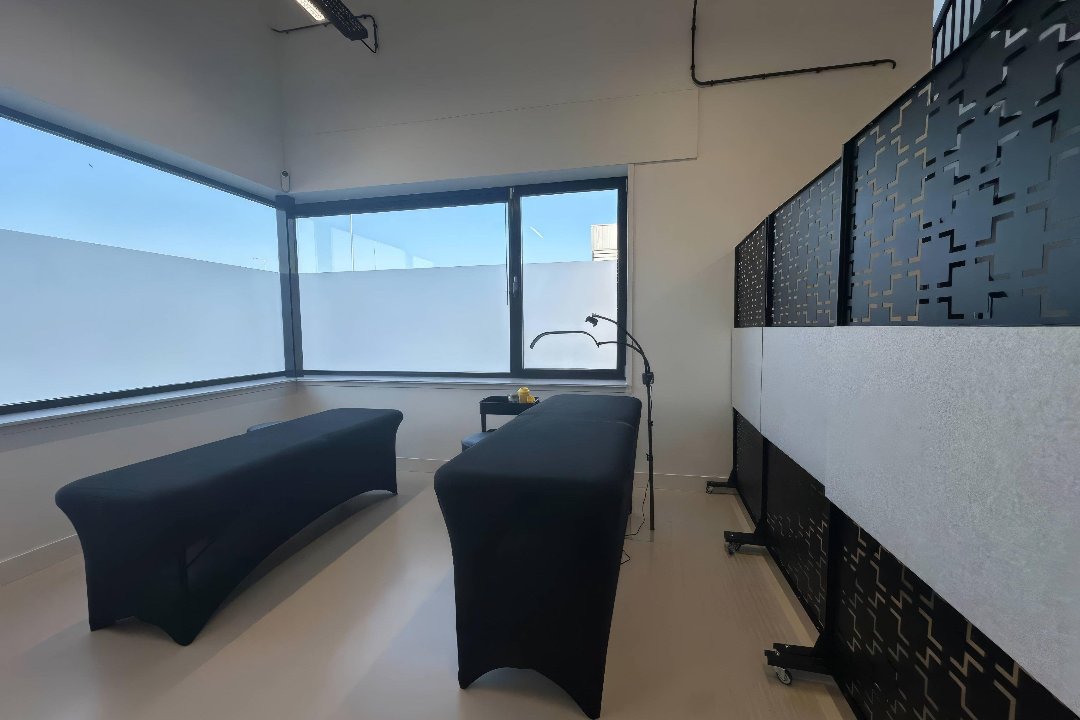 PMU & LASH by Saranya, Nieuwveen, Zuid-Holland