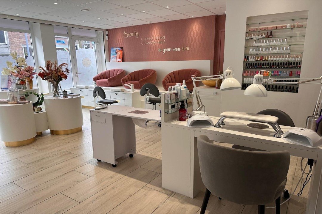 Pure Nails AS, Dorpsweg, Rotterdam