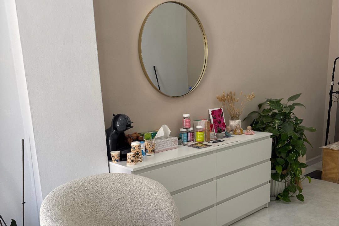 Yaiza Nails Nail Artist, Alhama, Provincia de Granada