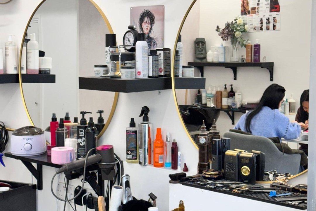 Hicham's Hair & Beauty Sunbed, Hendon Central, London