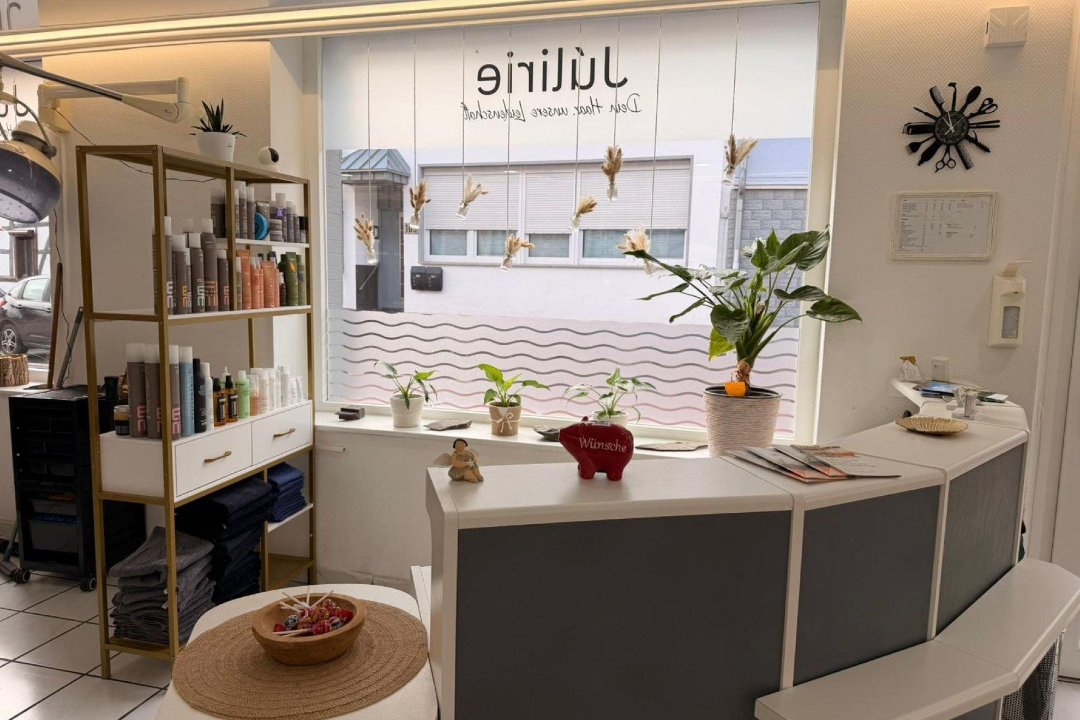 Julirie - Friseur, Vaals, Limburg