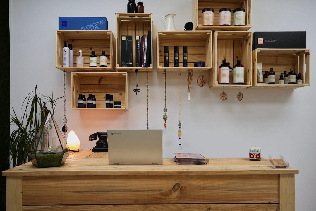 Nawar Cut, Martorell