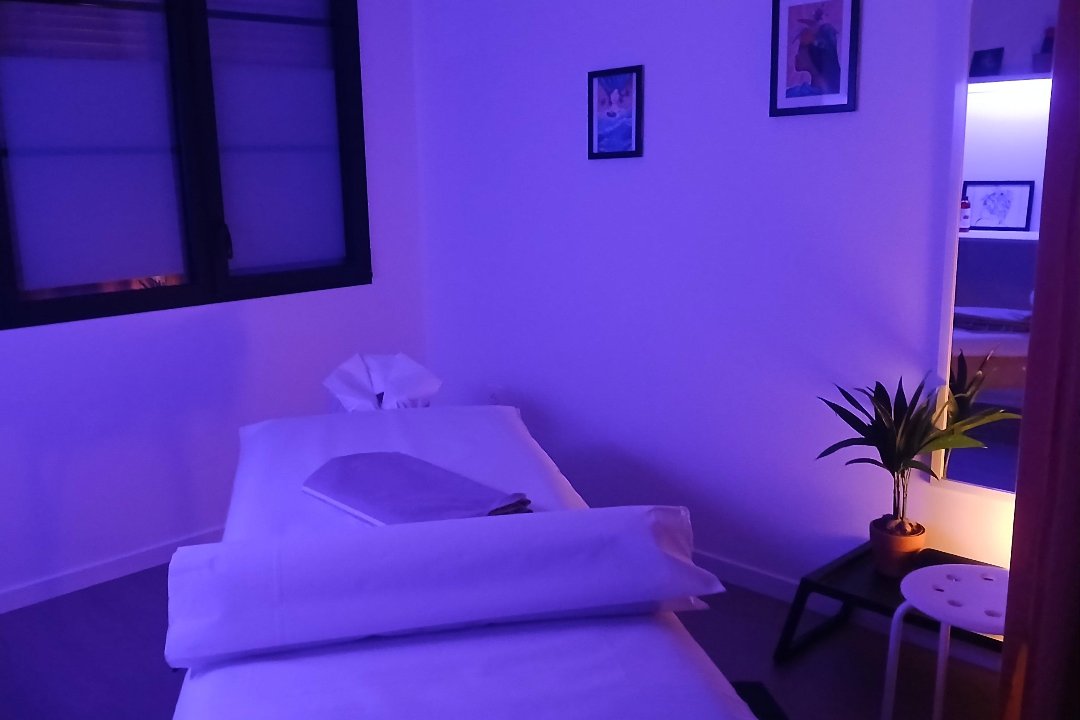 Eukamassage, Les Princes - Marmottan, Hauts-de-Seine