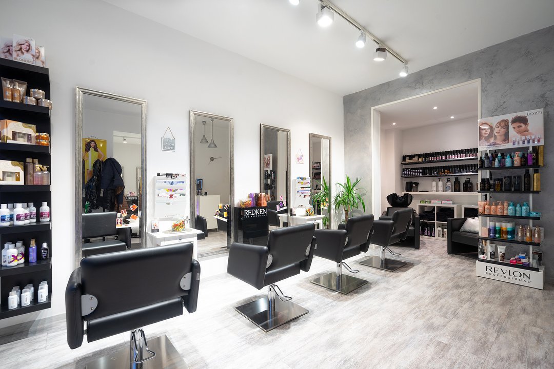 Salon Haarbinchen, Sendling-Westpark, München